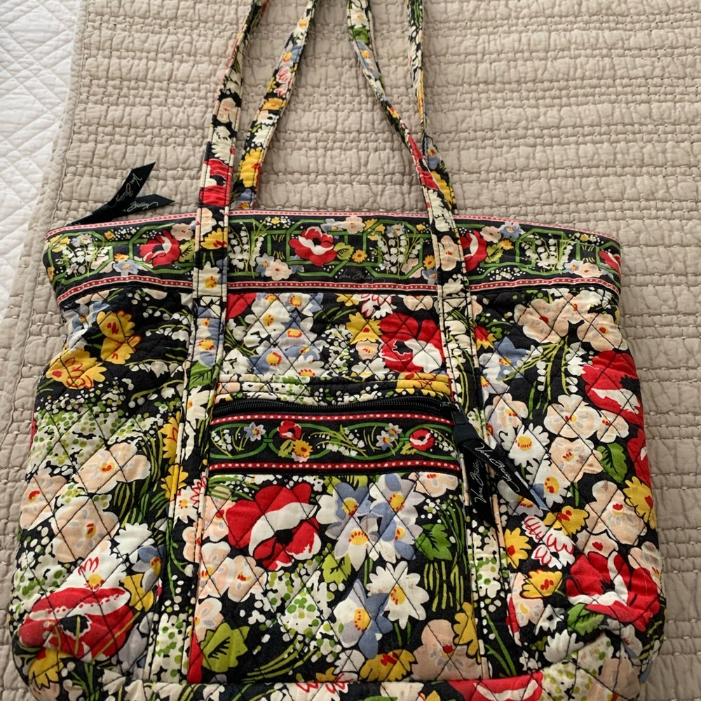 Vera Bradley tote Poppies Field